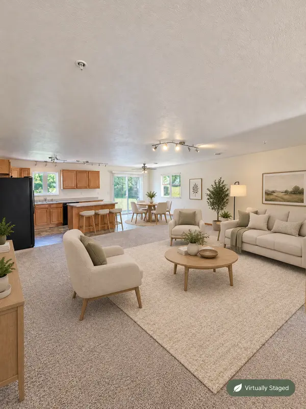 1205 Canoga Park DR #1, Marshall, MN 56258