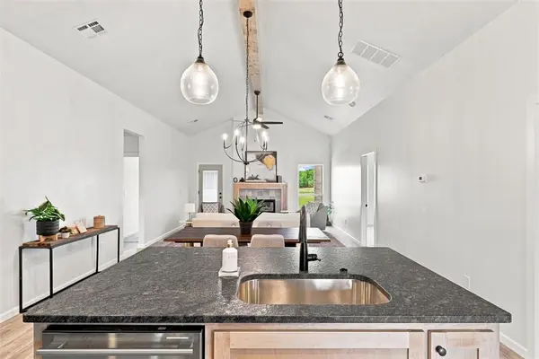 4817 Misty Wood LN, Mustang, OK 73064