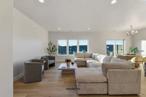 763 Honeylicious St, Richland, WA 99352