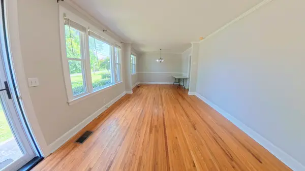 3915 E Ridge Dr, Nashville, TN 37211