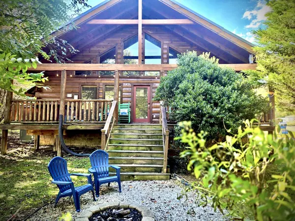 3022 Hatcher Mountain Road, Sevierville, TN 37862