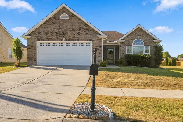 1472 Standish Dr, Lebanon, TN 37087