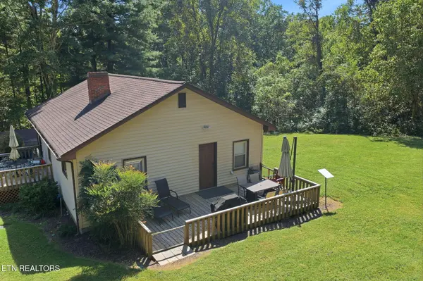 175 Johnson Lane, Rocky Top, TN 37769