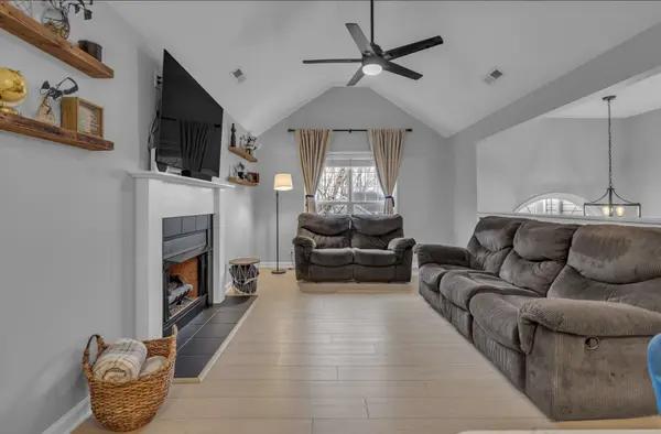 1589 Hedgewood Rd, Clarksville, TN 37042