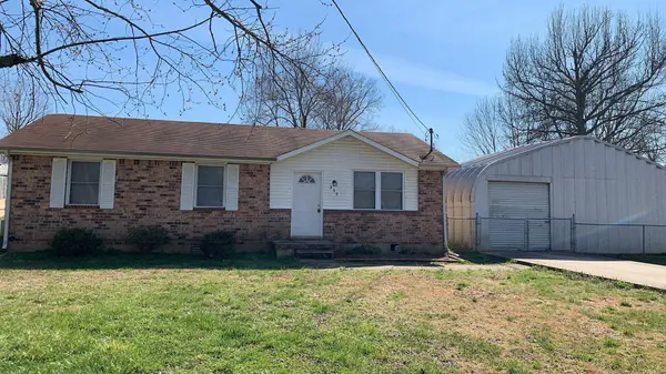 339 Woodale, Clarksville, TN 37042