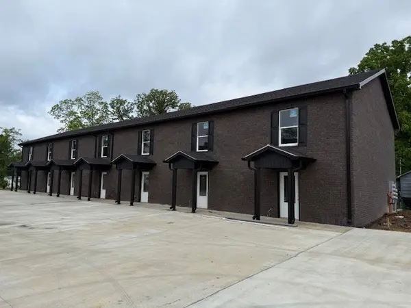 710 SW Atlantic St #A4, Tullahoma, TN 37388