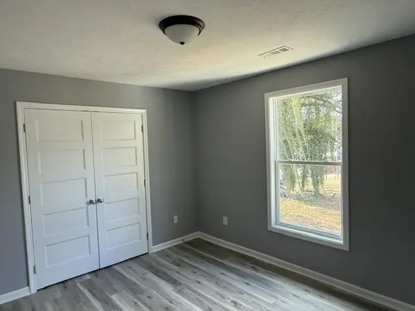 710 SW Atlantic St #A4, Tullahoma, TN 37388