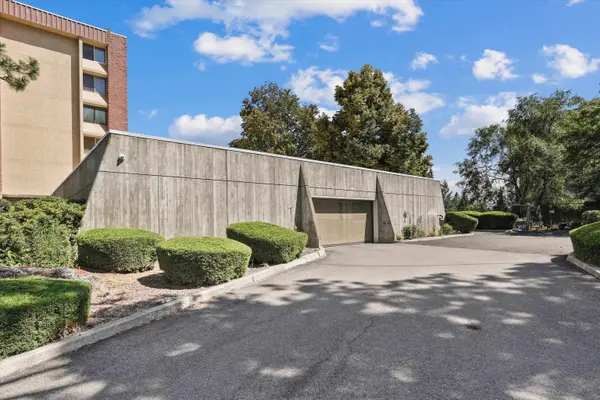 1311 S Westcliff Pl #502, Spokane, WA 99224