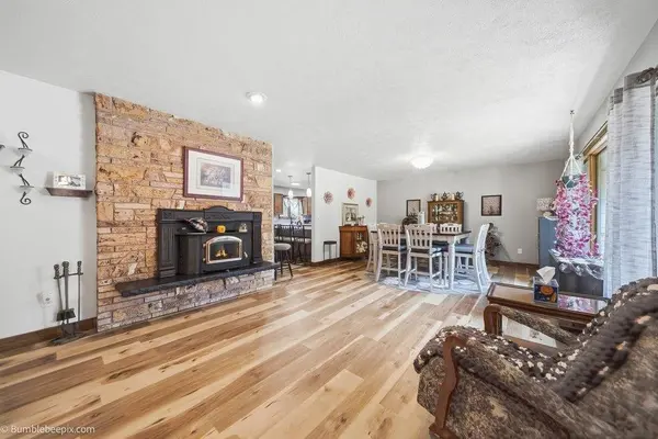 16111 N Yale Rd, Colbert, WA 99005
