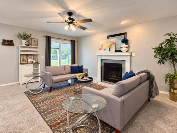 124 W Baird St, Kechi, KS 67067