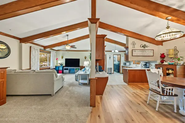 116 Sunset Ln., Tescott, KS 67484