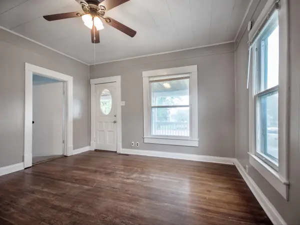 815 N Washington, Wellington, KS 67152
