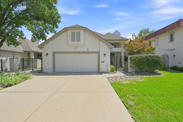3 N Villas, Wichita, KS 67230