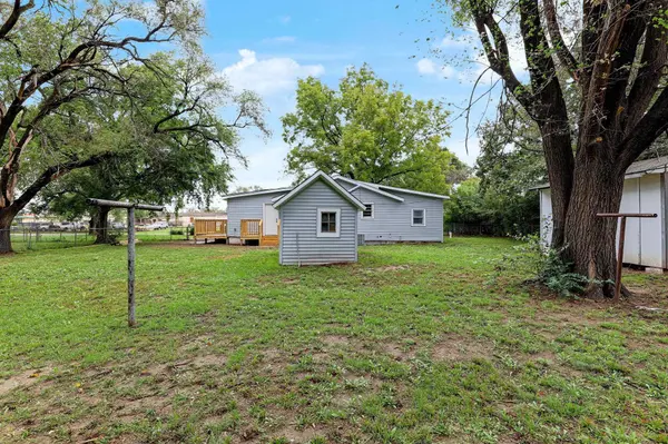401 E 56th, Wichita, KS 67216