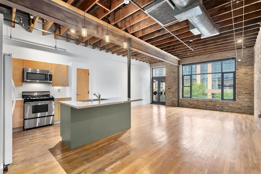 411 Brazos ST #206, Austin, TX 78701