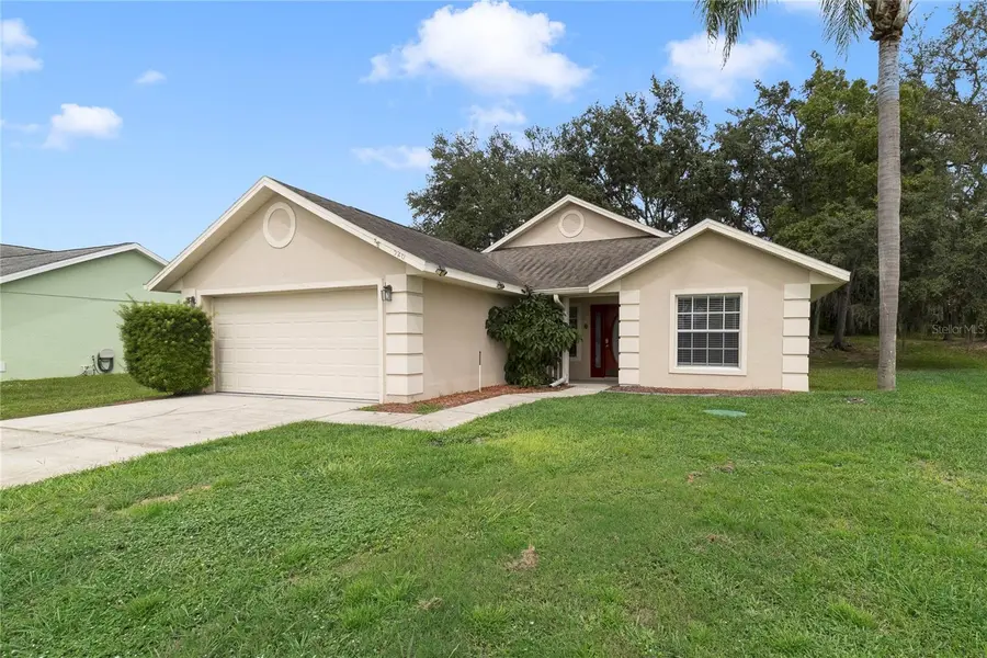 520 HANGING MOSS RD, Davenport, FL 33837