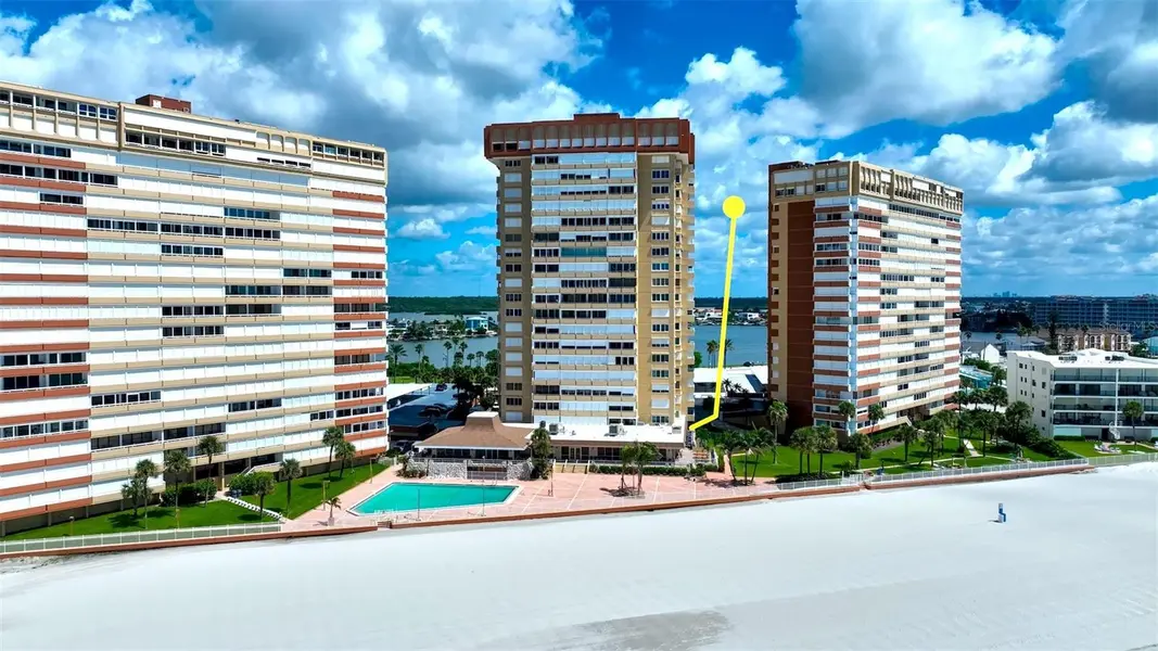 17920 GULF BLVD #102, Redington Shores, FL 33708
