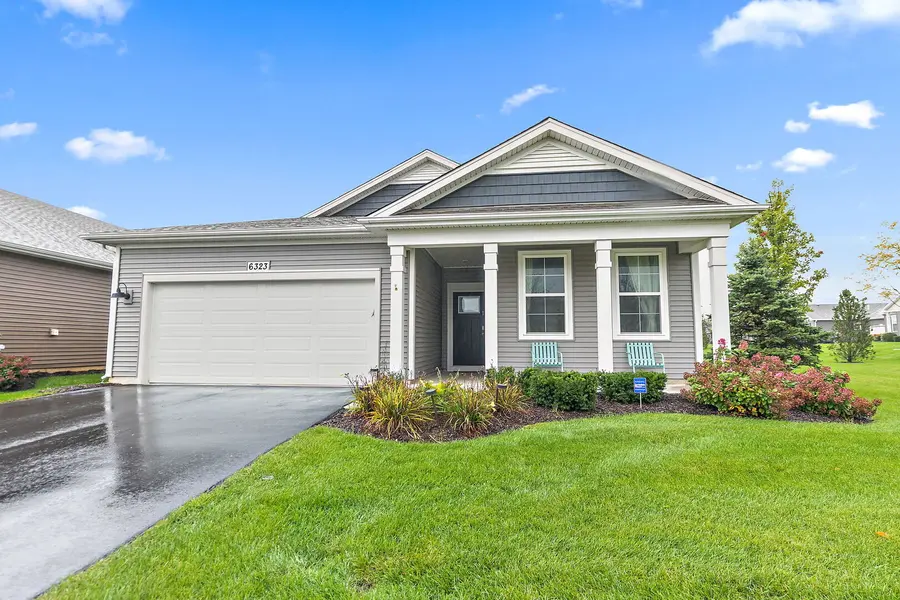 6323 Aspen LN, Wonder Lake, IL 60097