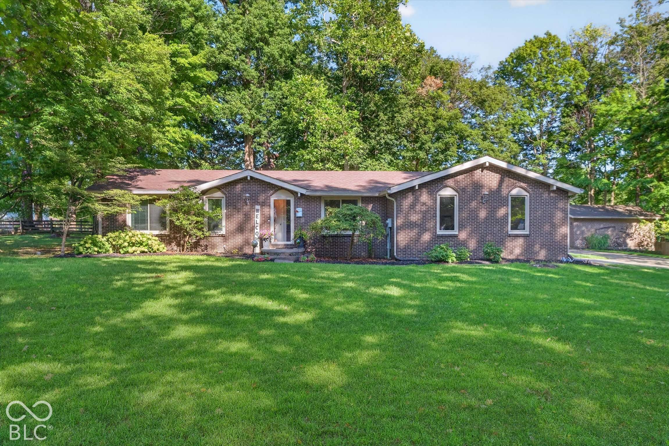 229 Noel LN, Fortville, IN 46040