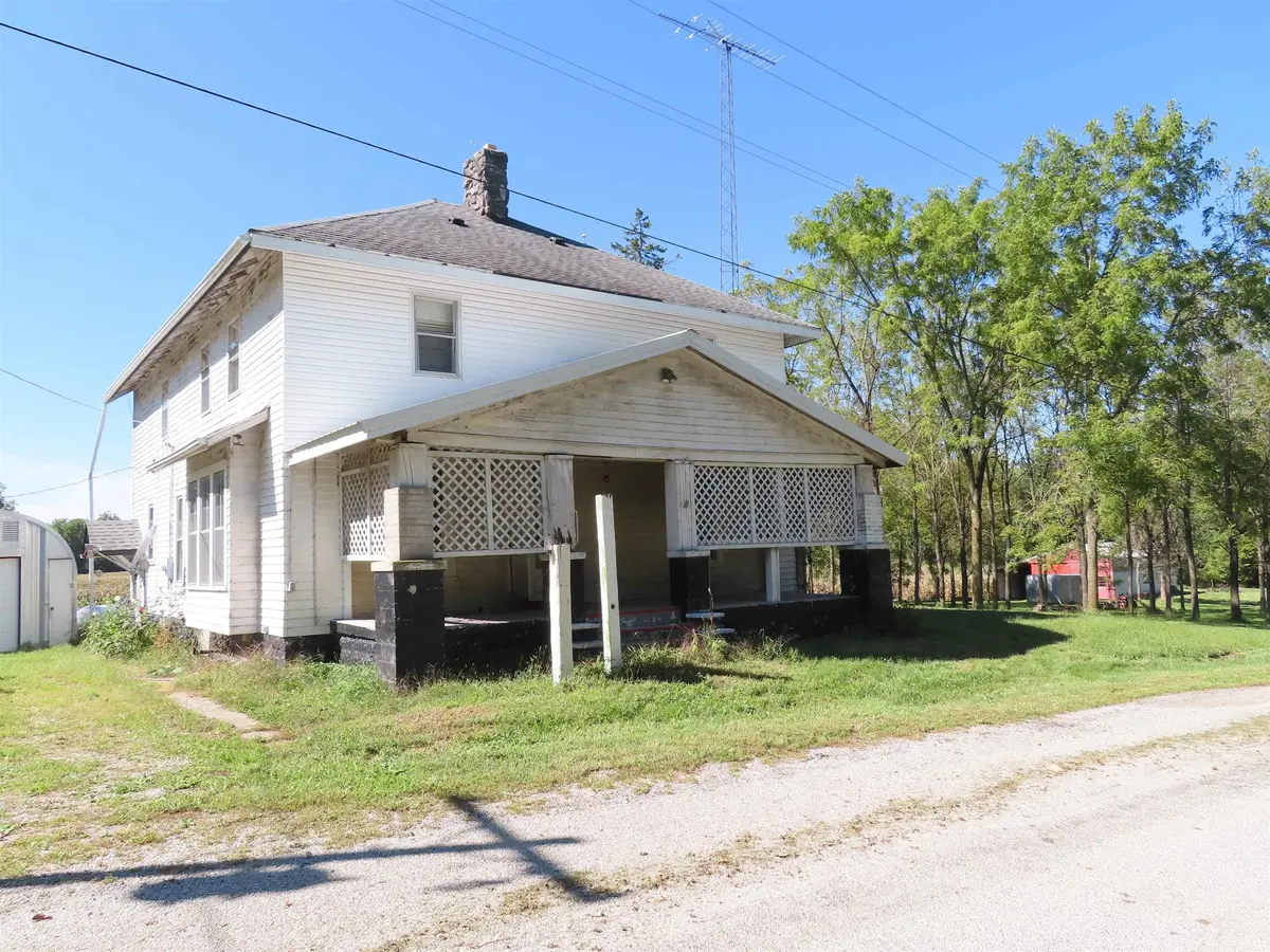 5716 N 400 East ***, Peru, IN 46970