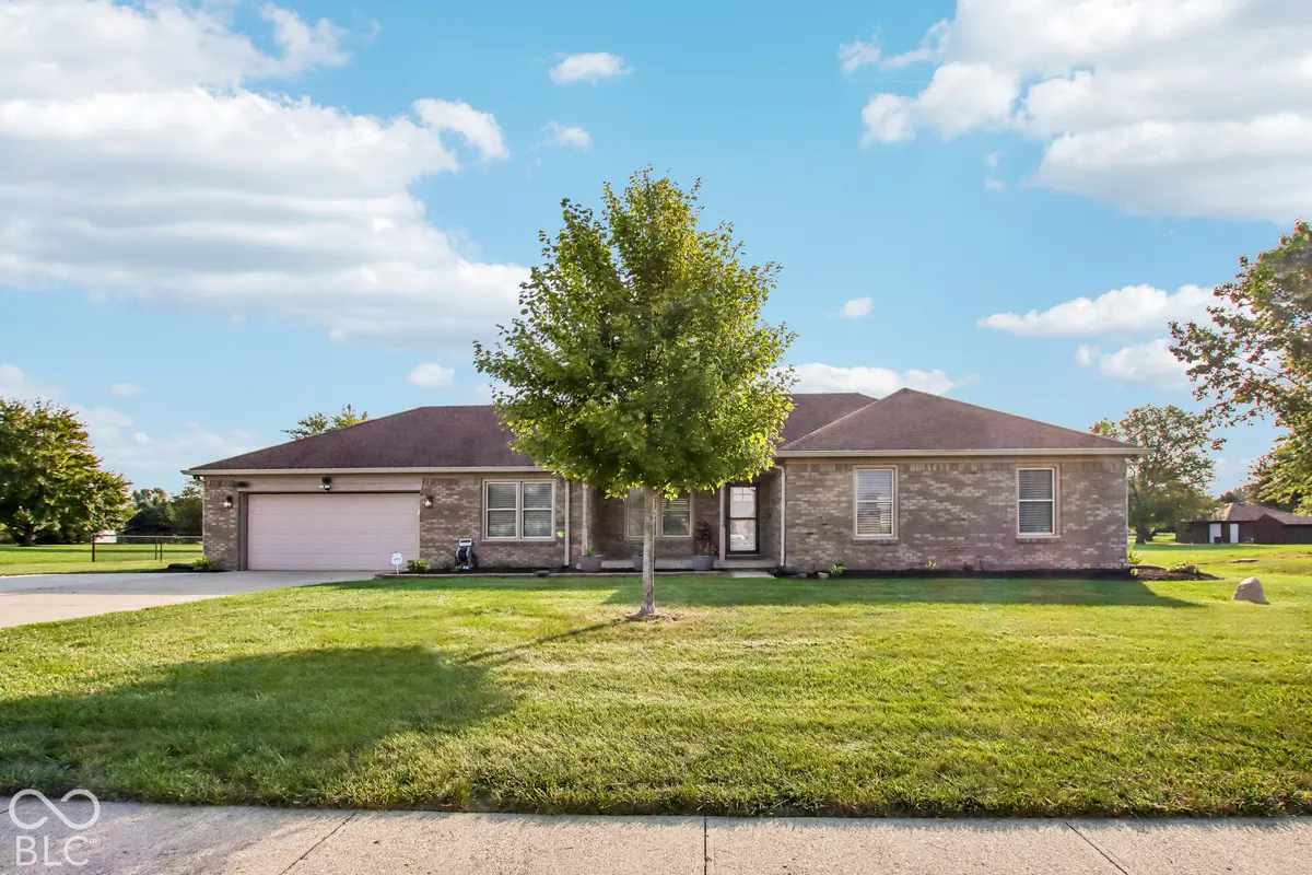 3751 N County Road 900 E, Brownsburg, IN 46112
