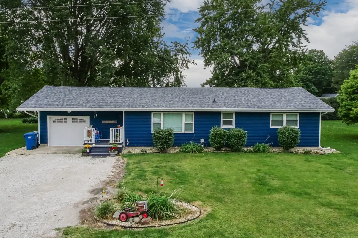 506 E Fifer ST, Colfax, IL 61728
