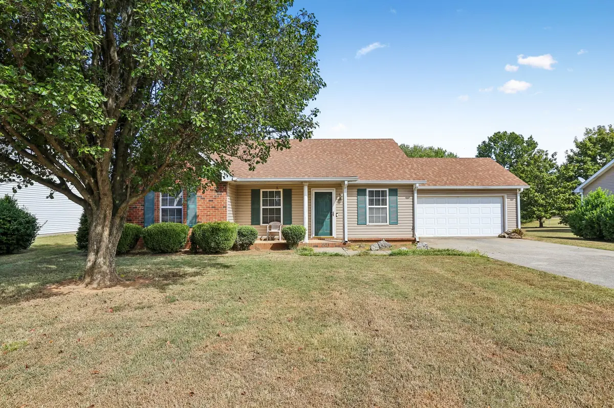2914 Holsted Dr, Murfreesboro, TN 37128