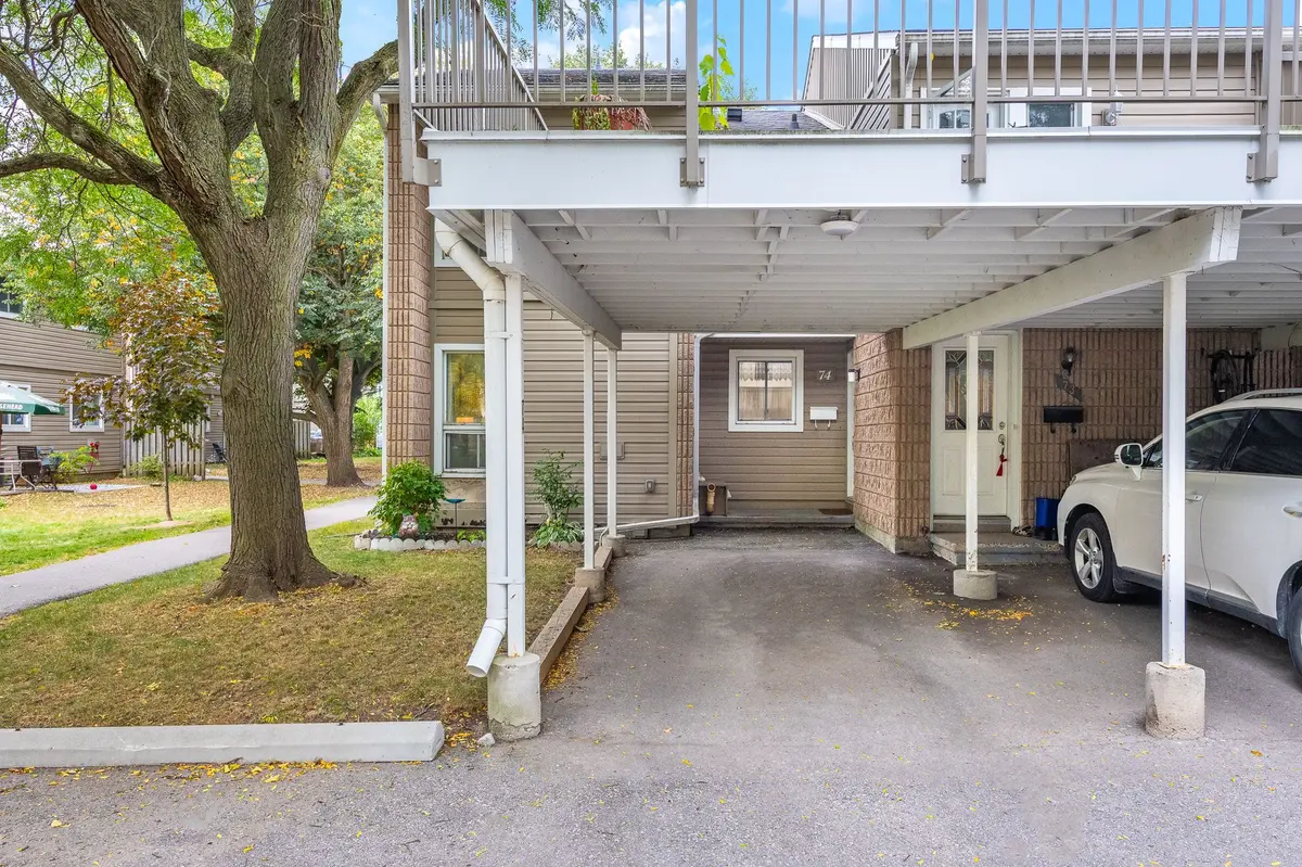 65 Glamis RD #74, Cambridge, ON N1R 6W4