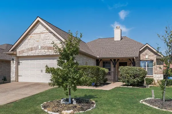2677 Calmwater Drive, Little Elm, TX 75068
