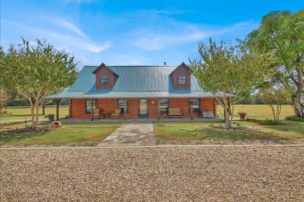 1930 County Road 361, Granger, TX 76530