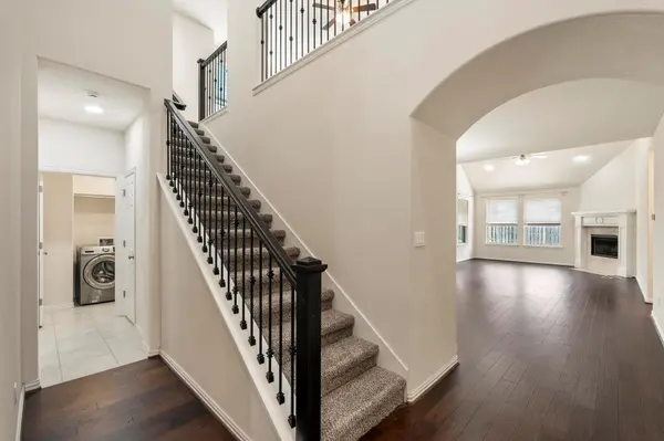 272 Nantucket CIR, Austin, TX 78737