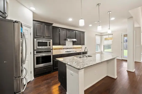 272 Nantucket CIR, Austin, TX 78737