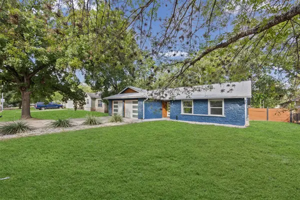 7404 Gunnison PASS #1, Austin, TX 78724