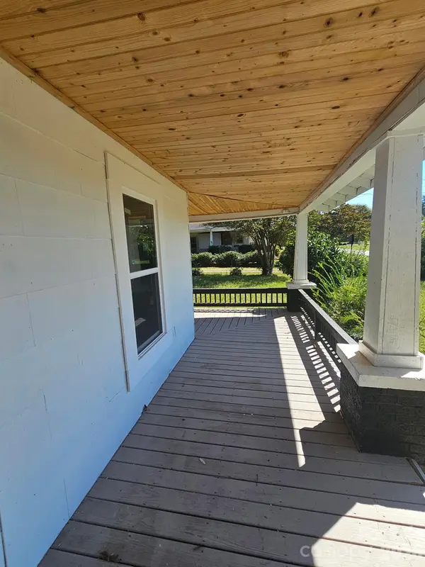 1313 E Maiden RD, Maiden, NC 28650