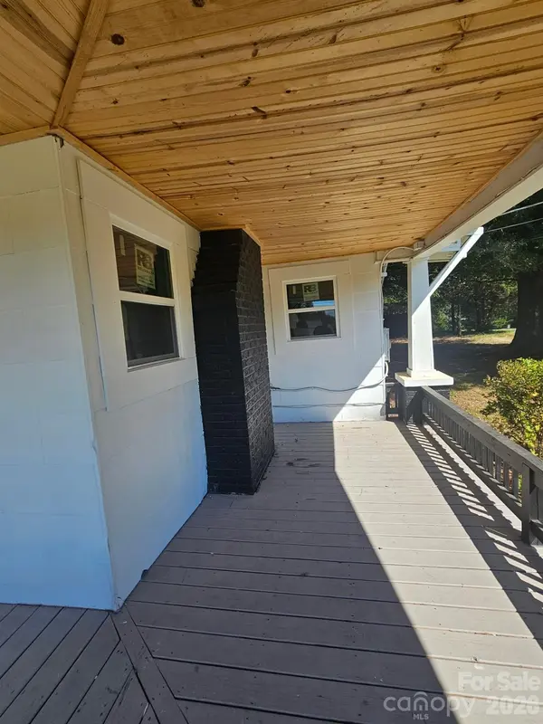1313 E Maiden RD, Maiden, NC 28650