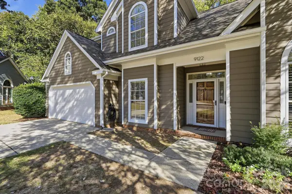 9122 Fairbridge RD, Charlotte, NC 28277