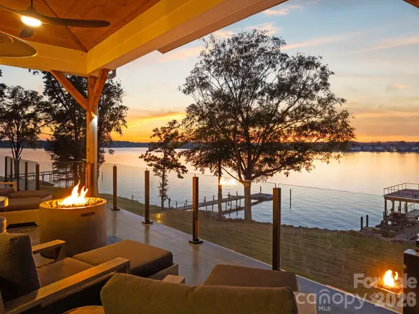 112 Birdsong LN, Mooresville, NC 28117