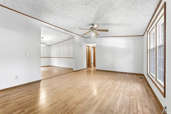 2906 S Woodland TRL, Warsaw, IN 46580-7450