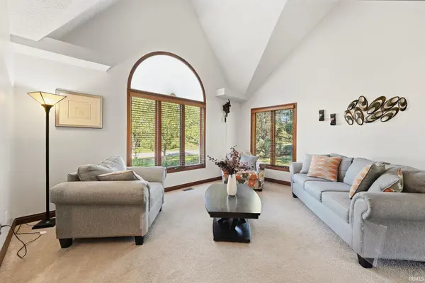 9517 Moorings BLVD, Indianapolis, IN 46256-9313