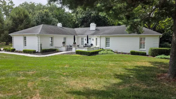 2405 Hastye Hyll RD, Logansport, IN 46947