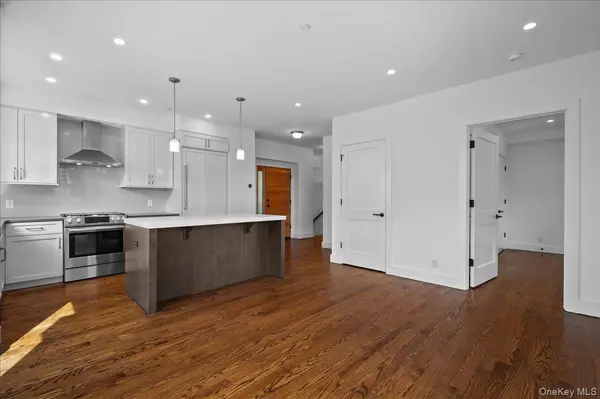 422 E Boston Post RD #101, Mamaroneck, NY 10543