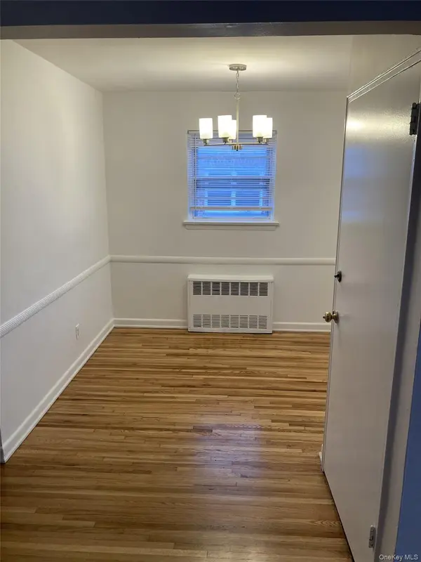 31-12 71st ST, Jackson Heights, NY 11370