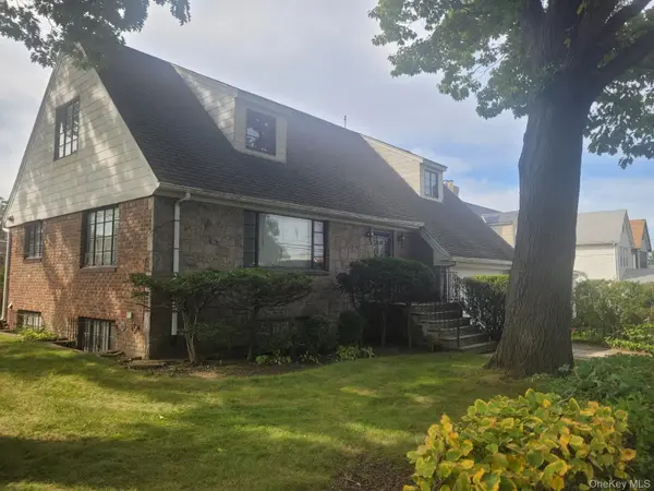 8144 168th ST, Hillcrest (queens), NY 11432