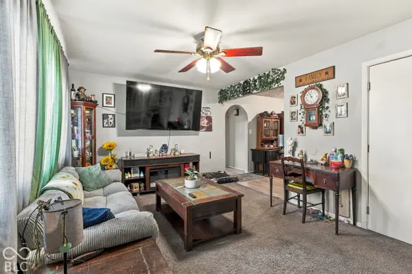 5 Angela CT, Beech Grove, IN 46107