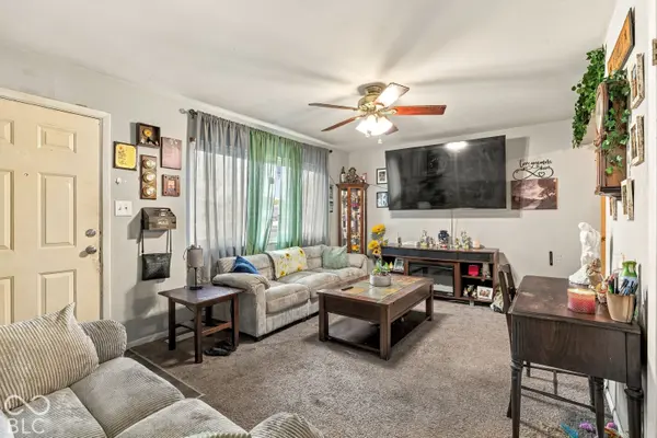 5 Angela CT, Beech Grove, IN 46107