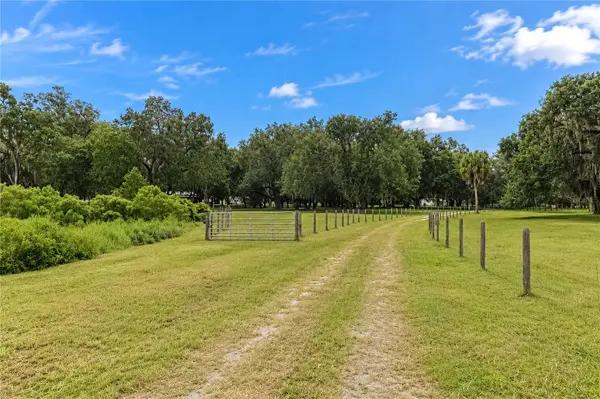 7590 NW 75TH ST, Chiefland, FL 32626