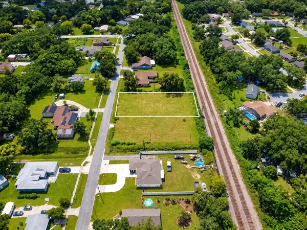 DIXIE WAY, Sanford, FL 32771