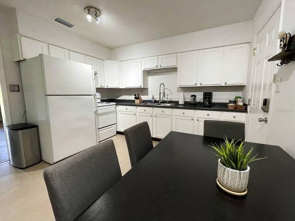 957 NE 2ND ST, Ocala, FL 34470