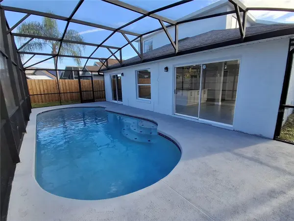1518 AVLEIGH CIR, Orlando, FL 32824