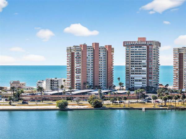 17920 GULF BLVD #102, Redington Shores, FL 33708